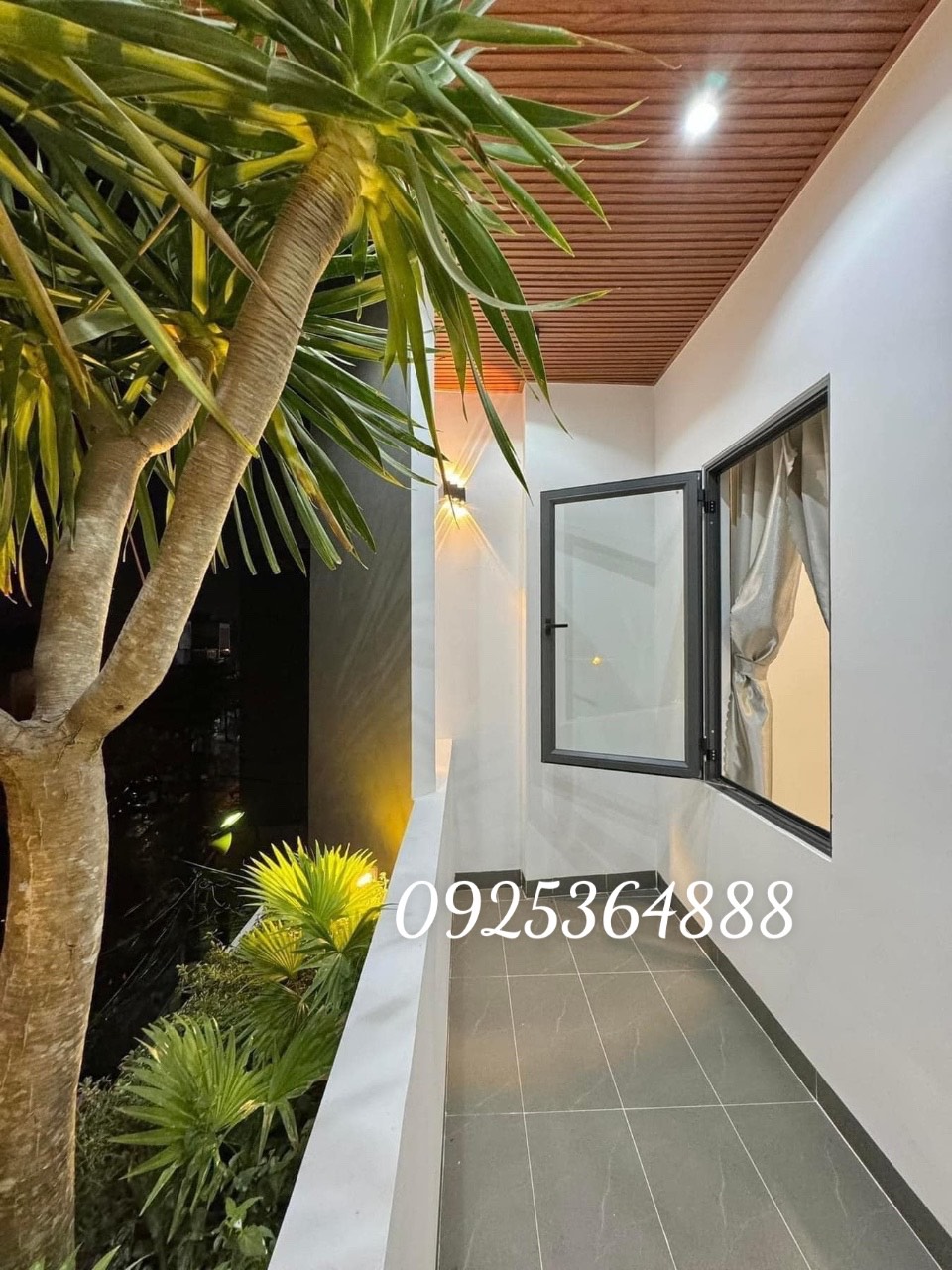 Trần nhựa ngoài trời tại Hải Phòng