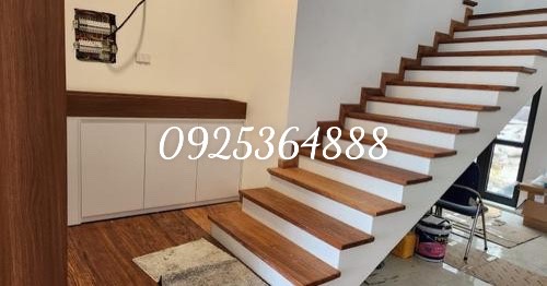 Báo giá làm bậc cầu thang bằng nhựa giả gỗ tại Hải Phòng