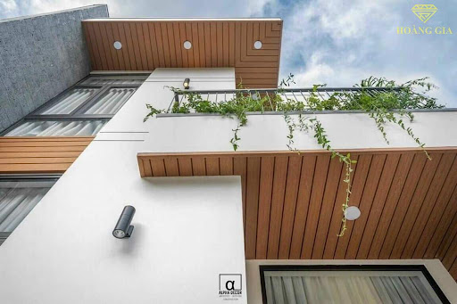 Trần gỗ nhựa ngoài trời tại Hải Phòng 1