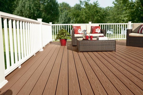 Đóng sàn gỗ nhựa ngoài trời cho bộ tư lệnh hải quân Hải Phòng